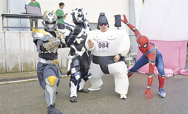 激しい雪嵐の中の戦い